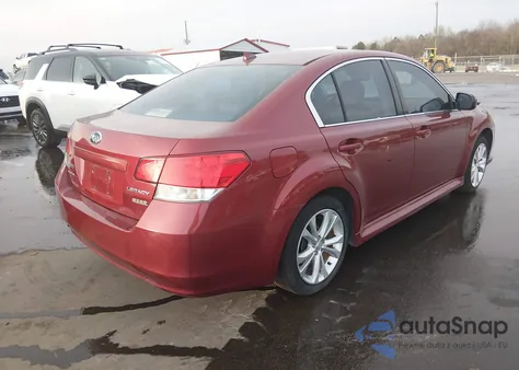 2014 Subaru Legacy 2.5I Limited из США, поврежденный, VIN 4S3BMBL67E3028411